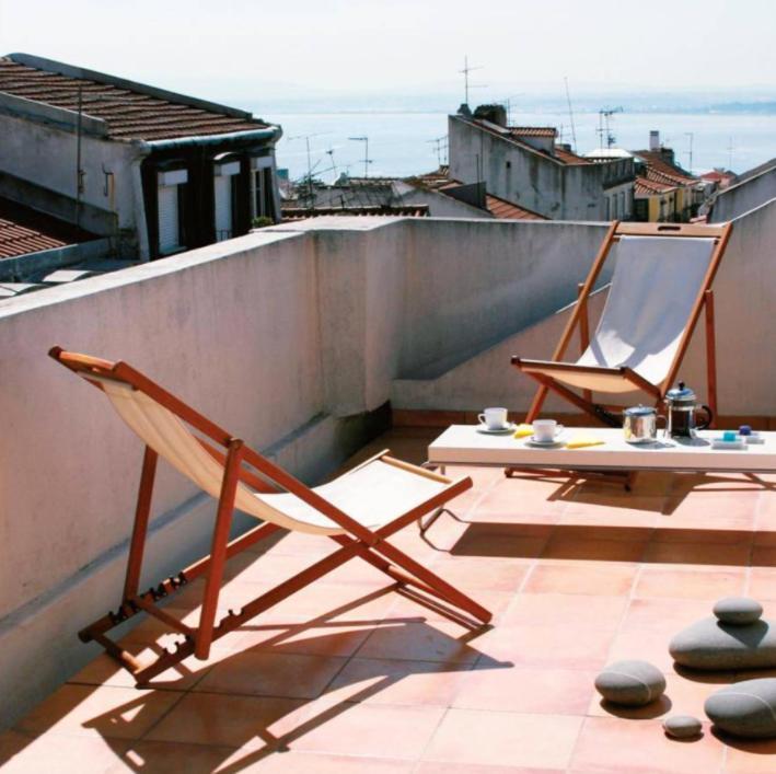 Guestready - Rare Terrace Apt, Historic Center Apartman Lisboa Kültér fotó